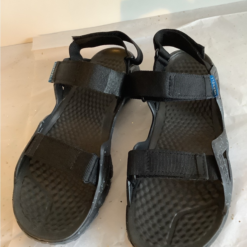 Merrill Men’s black/blue performance footwear sz 7 NWOT‎